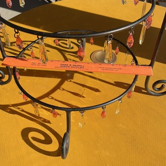 Beautiful Wrought Iron 2-Tier Pie Holder - Picture 3 of 5